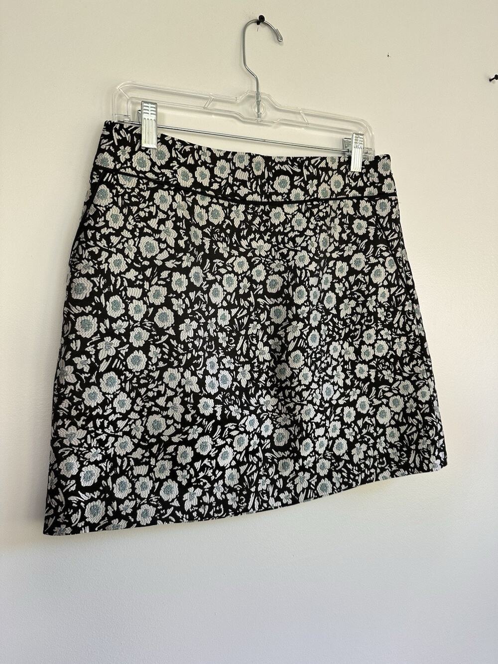 Loft Size 6 Brocade Floral Satin Skirt Lined Zips Black Blue Feminine Pockets